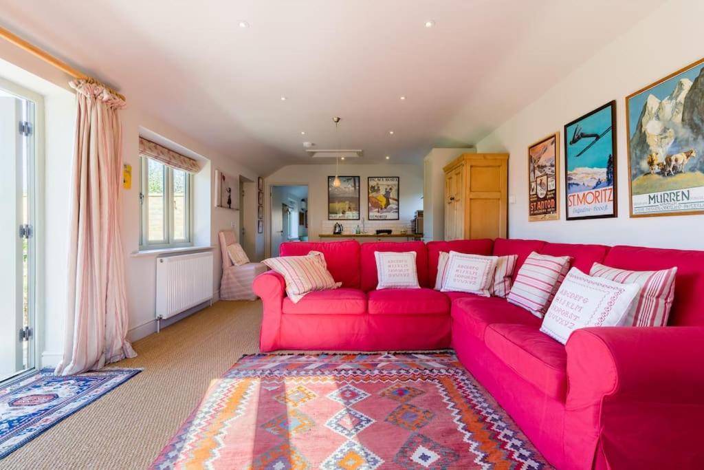 Charming Cottage Surrounded By Idyllic Garden In Peaceful Location In Central Charlbury Exteriör bild